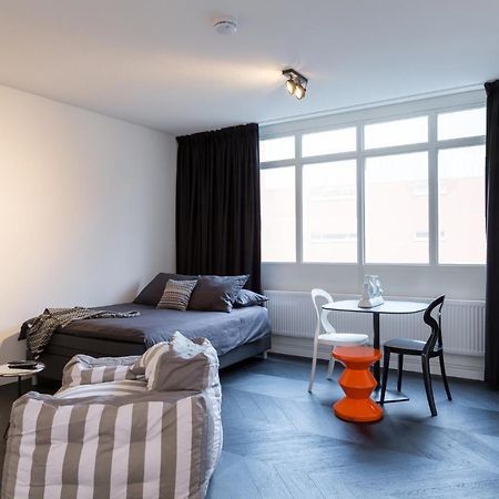 Book & Stay Eindhoven Buitenkant foto