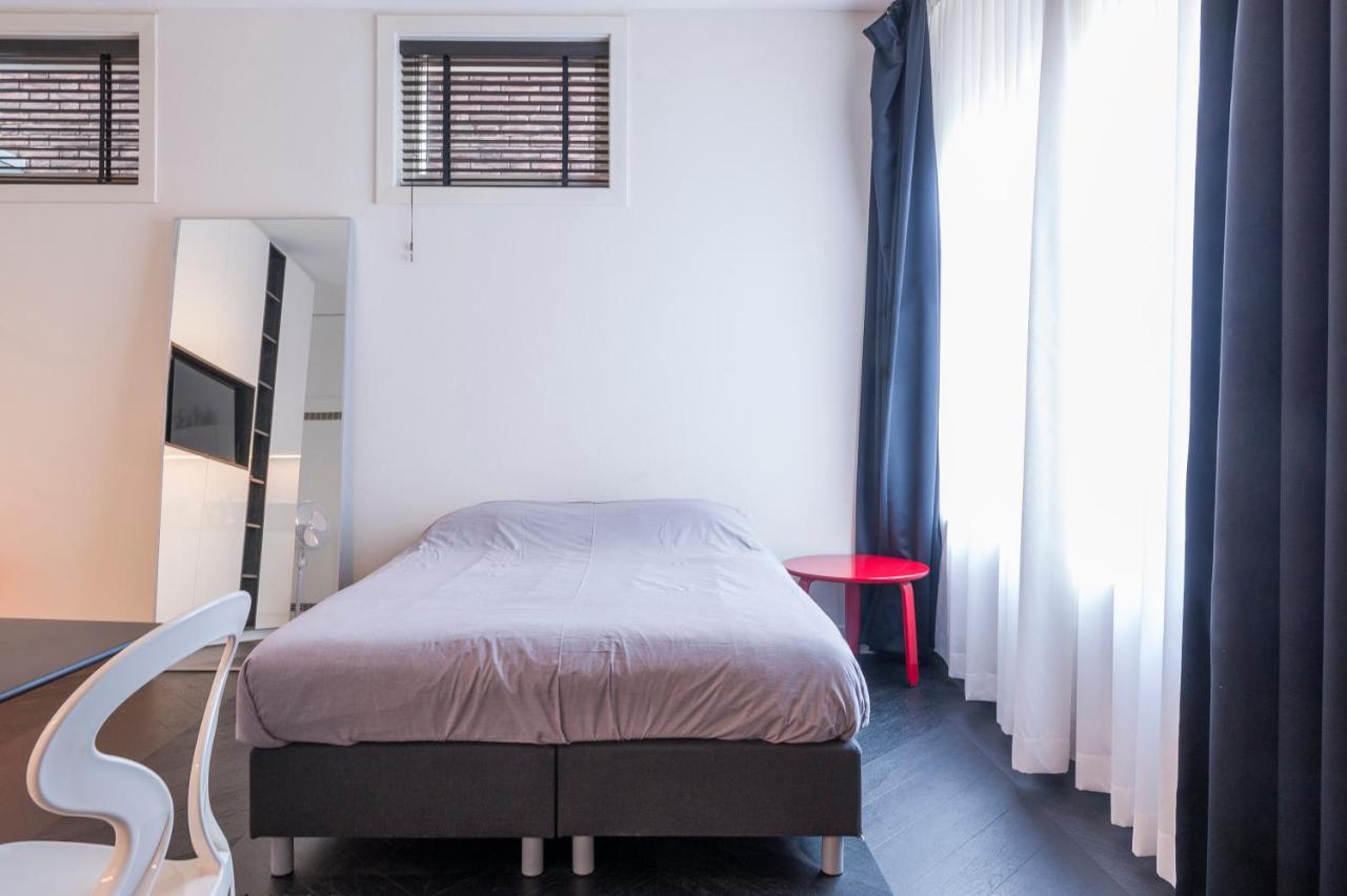 Book & Stay Eindhoven Buitenkant foto